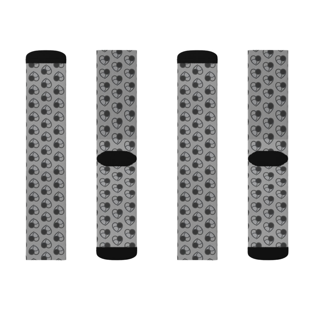 Shades of Grey Heart Pattern (GRY)