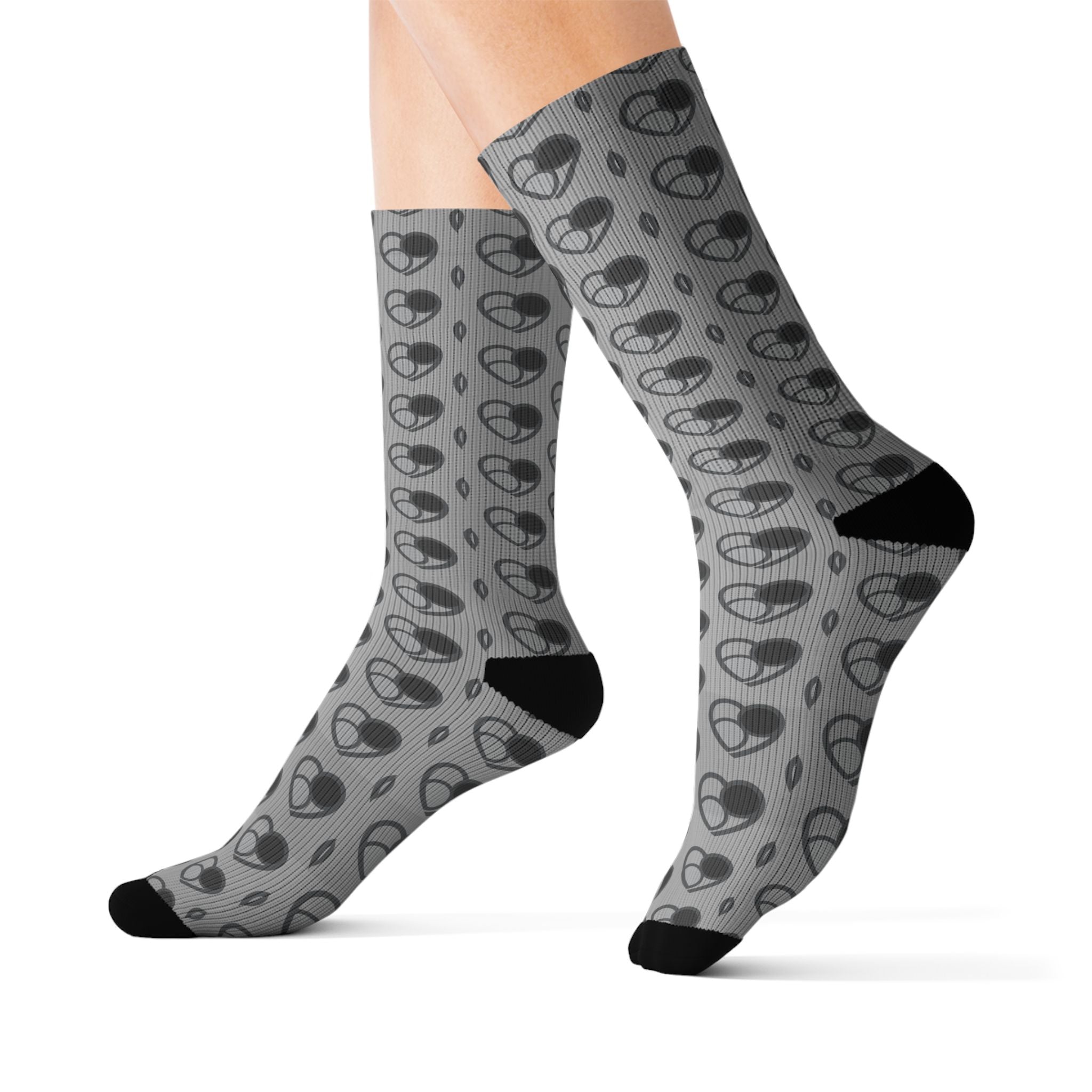 Shades of Grey Heart Pattern (GRY)